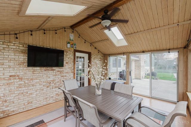 9043 Academy View Court, Washington Twp, OH 45458