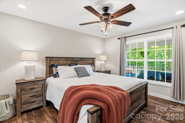714 River Bend Drive, Mars Hill, NC 28754