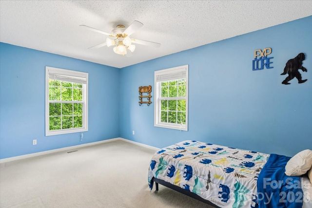 714 River Bend Drive, Mars Hill, NC 28754