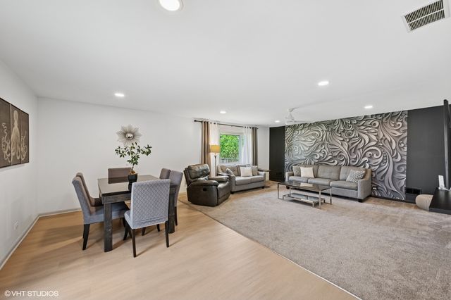 7018 ORCHARD Lane, Hanover Park, IL 60133