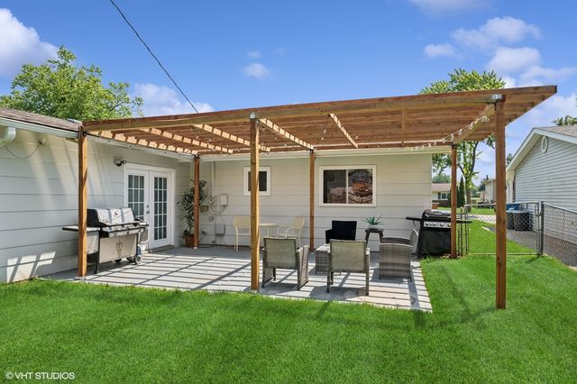 7018 ORCHARD Lane, Hanover Park, IL 60133