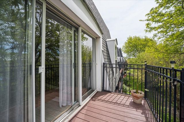 5400 Carriageway Drive 315, Rolling Meadows, IL 60008