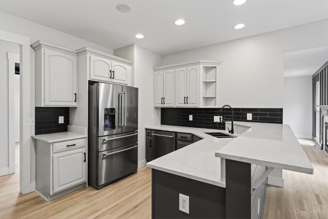 956 Palomar Drive, Miami Twp, OH 45140