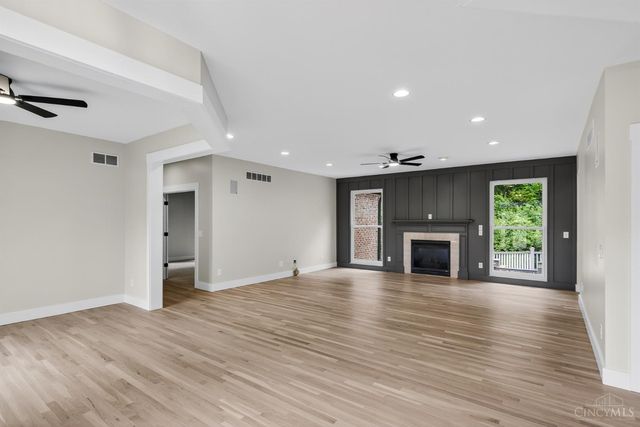 956 Palomar Drive, Miami Twp, OH 45140