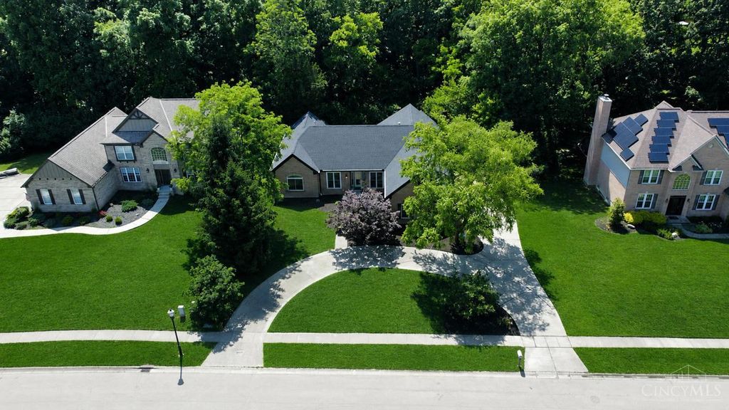 956 Palomar Drive, Miami Twp, OH 45140