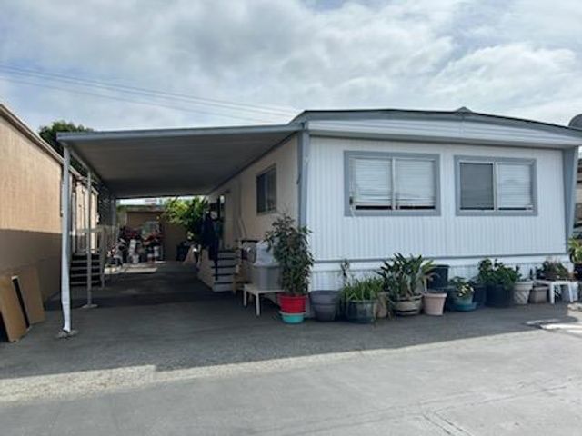 2053 East Bayshore 7, Redwood City, CA 94063
