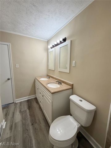 2012 Girard Avenue, Steubenville, OH 43952