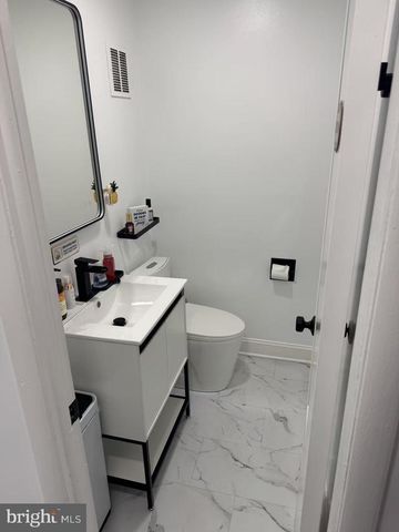 226 MOORE ST, Philadelphia, PA 19148