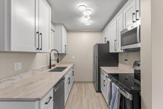 1225 Lasalle Avenue 1502, Minneapolis, MN 55403