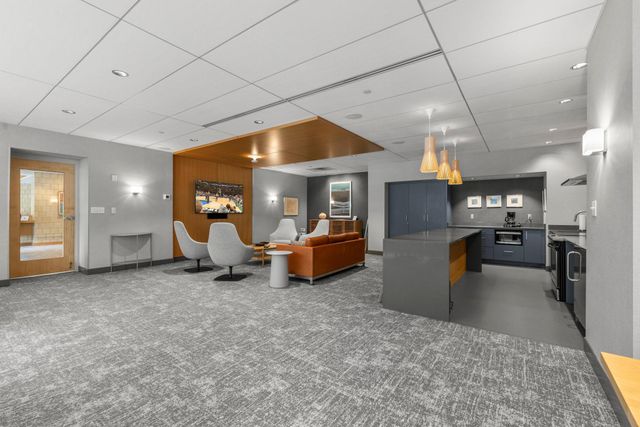 1225 Lasalle Avenue 1502, Minneapolis, MN 55403