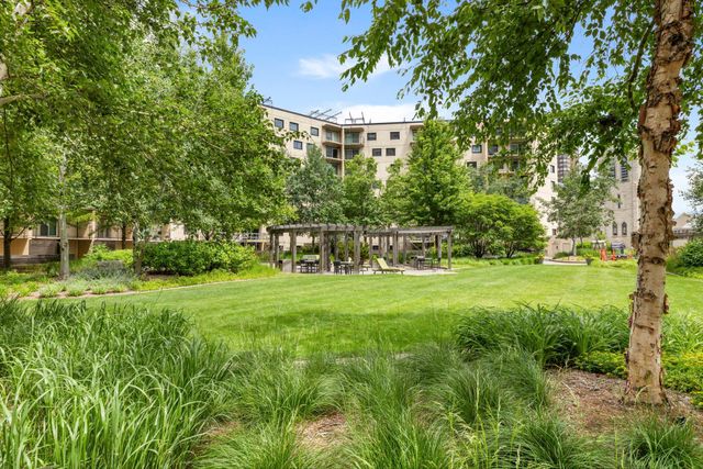1225 Lasalle Avenue 1502, Minneapolis, MN 55403