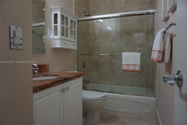 7594 SW 102nd Street 200, Pinecrest, FL 33156