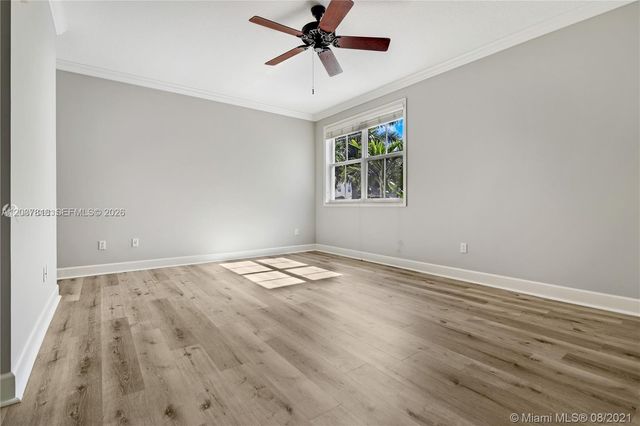 7594 SW 102nd Street 200, Pinecrest, FL 33156