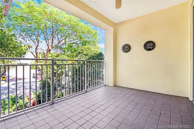 7594 SW 102nd Street 200, Pinecrest, FL 33156