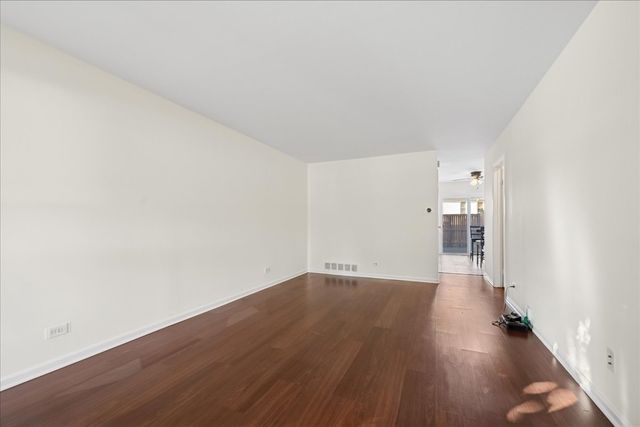 1738 Ardwick Drive 1738, Hoffman Estates, IL 60169