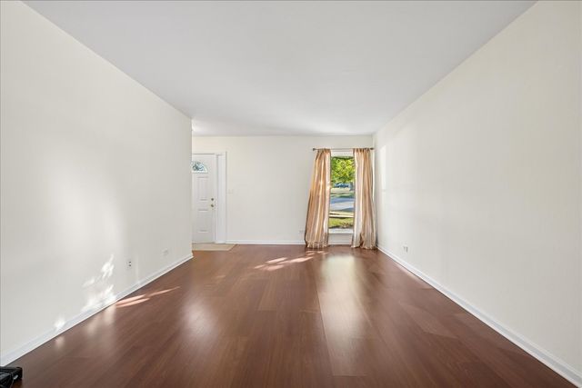 1738 Ardwick Drive 1738, Hoffman Estates, IL 60169