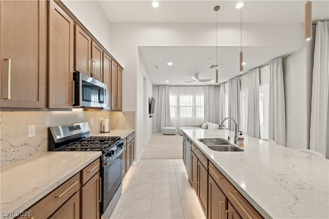 684 Ambridge Drive, Henderson, NV 89011