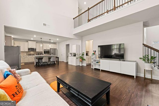5065 Cooper Farm Drive, Buford, GA 30518