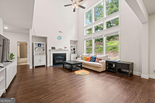 5065 Cooper Farm Drive, Buford, GA 30518
