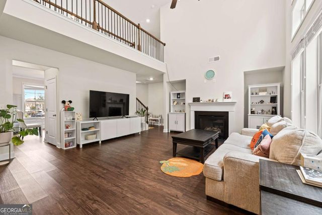 5065 Cooper Farm Drive, Buford, GA 30518