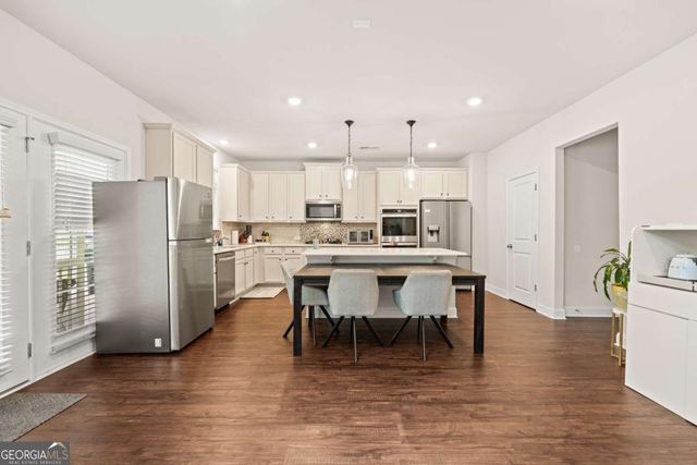 5065 Cooper Farm Drive, Buford, GA 30518