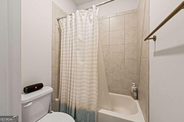 5065 Cooper Farm Drive, Buford, GA 30518
