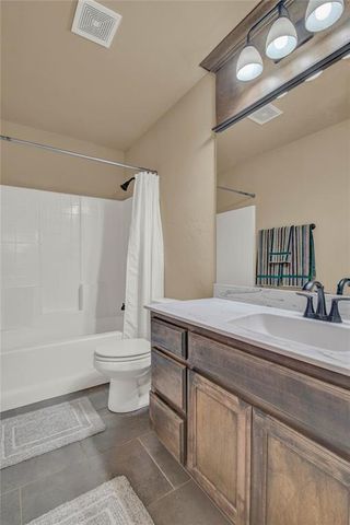 9005 SW 48th Terrace, Oklahoma City, OK 73179