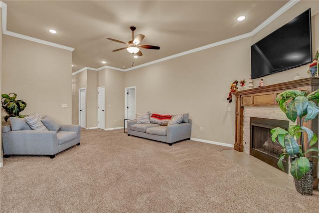 9005 SW 48th Terrace, Oklahoma City, OK 73179