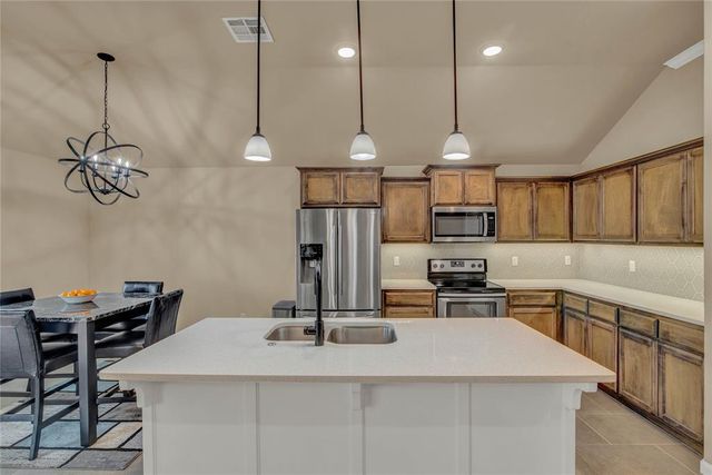 9005 SW 48th Terrace, Oklahoma City, OK 73179