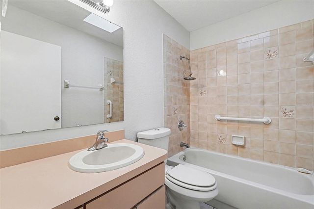 2015 LUCKY STREET, Port Charlotte, FL 33948