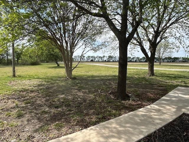 2028 County Road 4720, Leonard, TX 75452