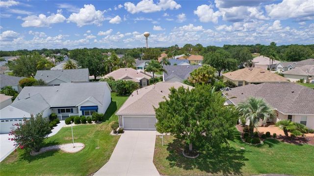 1813 CARYLE LANE, The Villages, FL 32162