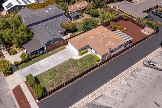 737 Myrtle Street, Redwood City, CA 94061