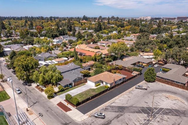 737 Myrtle Street, Redwood City, CA 94061