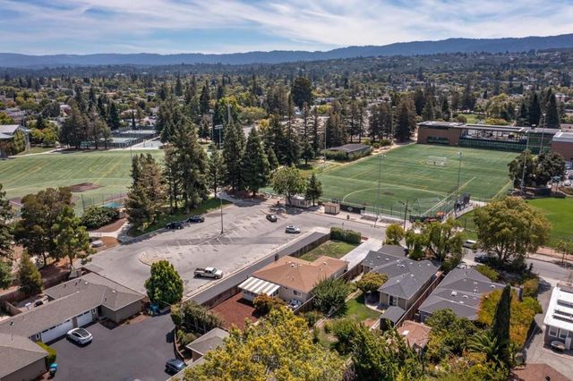737 Myrtle Street, Redwood City, CA 94061