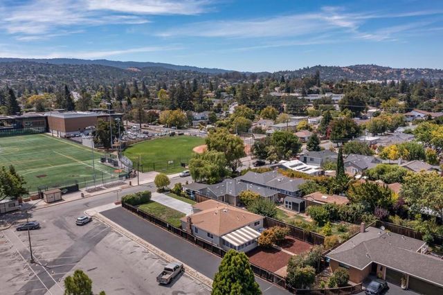 737 Myrtle Street, Redwood City, CA 94061