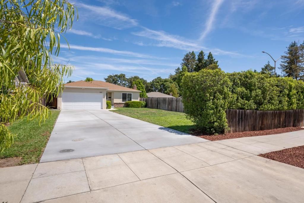 737 Myrtle Street, Redwood City, CA 94061
