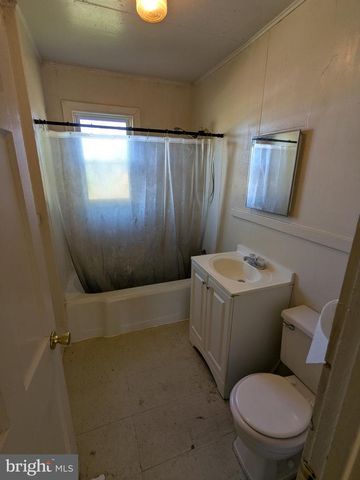 1106 FIRST AVE, Seabrook, NJ 08302