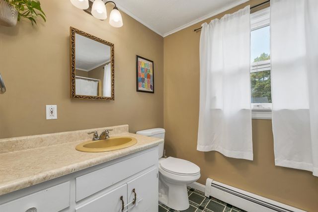 21 Percy Drive, Wolfeboro, NH 03894