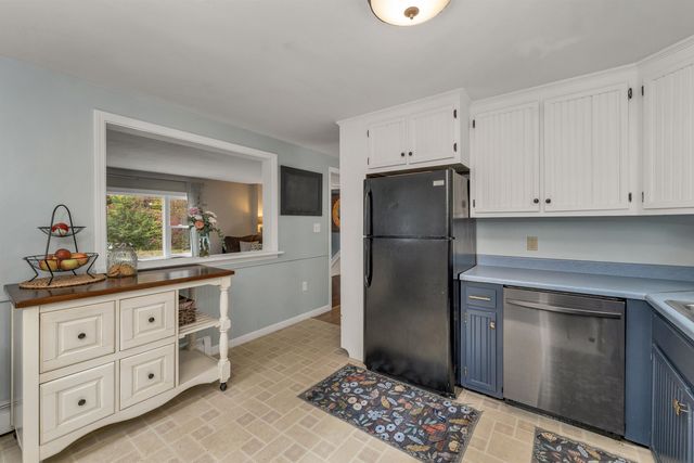 21 Percy Drive, Wolfeboro, NH 03894