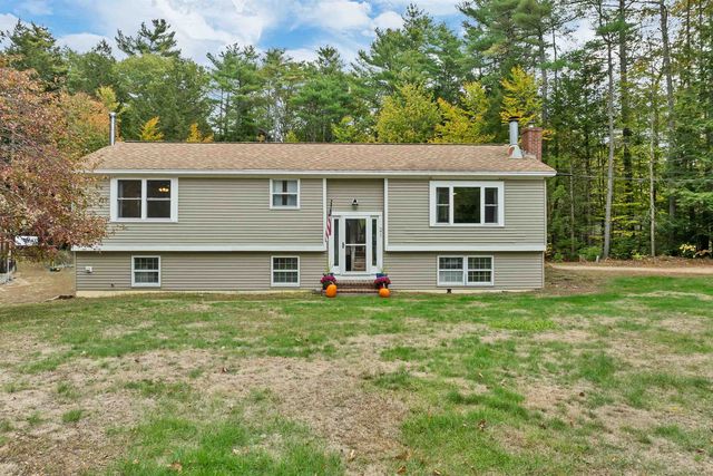 21 Percy Drive, Wolfeboro, NH 03894
