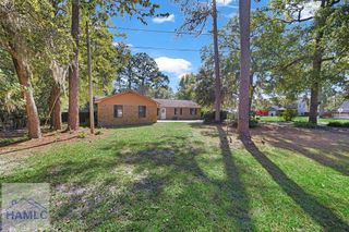 1036 Live Oak Drive, Hinesville, GA 31313