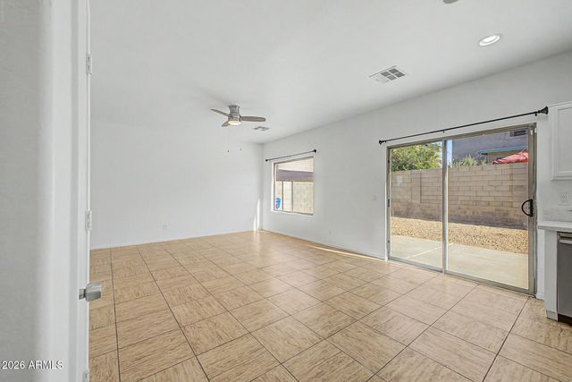 625 E ATLANTA Avenue, Phoenix, AZ 85040