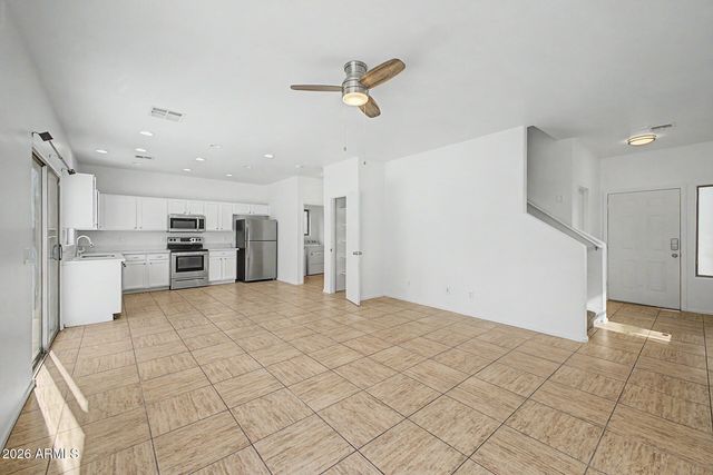 625 E ATLANTA Avenue, Phoenix, AZ 85040