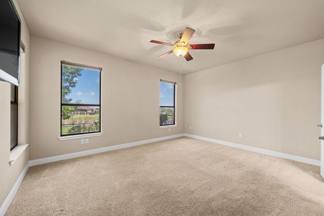 4332 Teravista Club DR 15, Round Rock, TX 78665