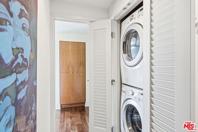 11321 Missouri Avenue 203, Los Angeles, CA 90025