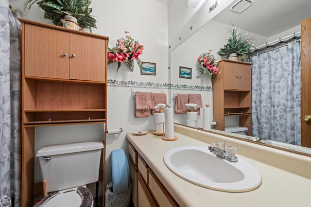 50218 N Benny Court, New Baltimore, MI 48047