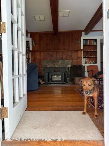 7907 Route 81, Oak Hill, NY 12460