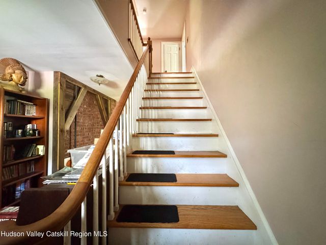 7907 Route 81, Oak Hill, NY 12460