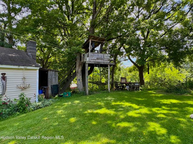 7907 Route 81, Oak Hill, NY 12460